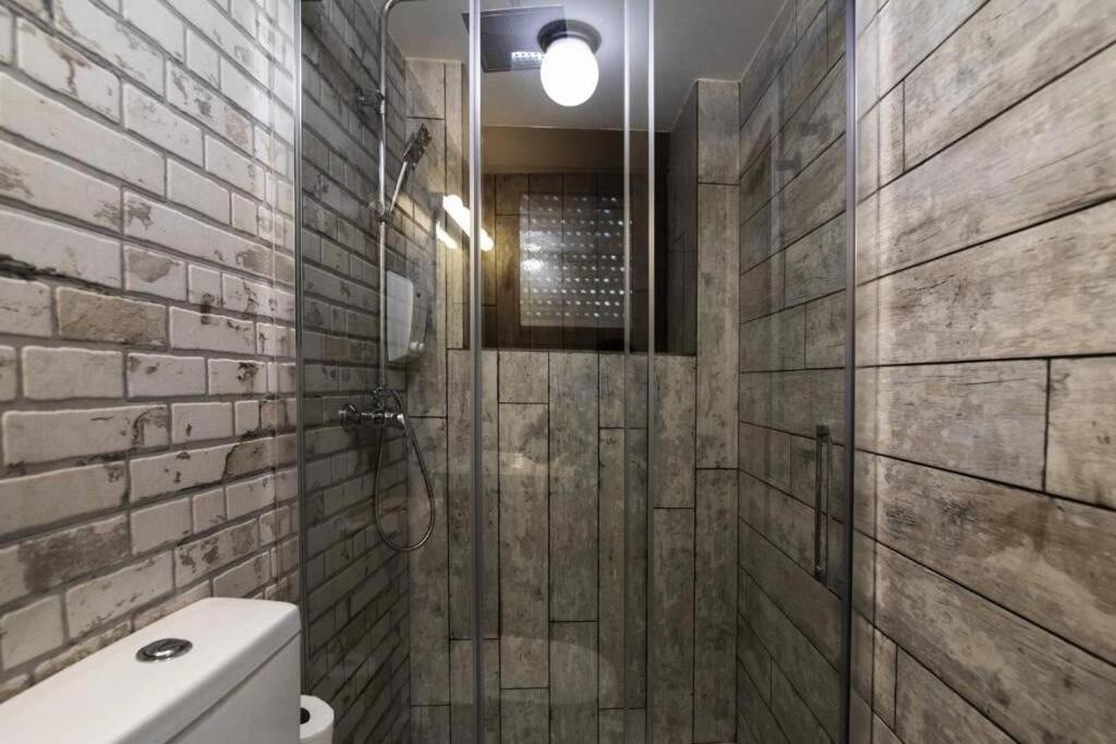 Vivienda Con Fines Turisticos Lagarto De Jaen B Lägenhet Exteriör bild